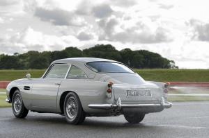 Aston Martin DB5 Goldfinger Continuation 2020 года 